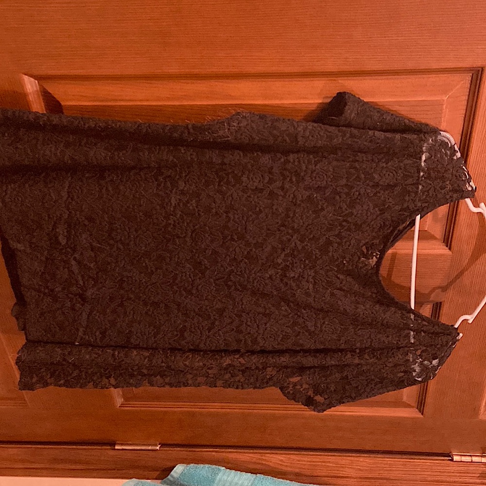 Dress barn 2x lace top